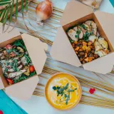Czy zdrowy catering dietetyczny może zastąpić wizytę u dietetyka – kiedy wystarczy gotowe menu?