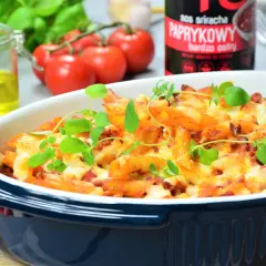 Makaron penne z sosem bolognese - łatwy przepis na pyszne danie