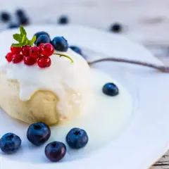 Jak podgrzać kluski na parze, aby zachować ich smak i teksturę