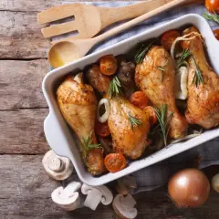 Jak upiec soczystego kurczaka, żeby był idealnie miękki i aromatyczny