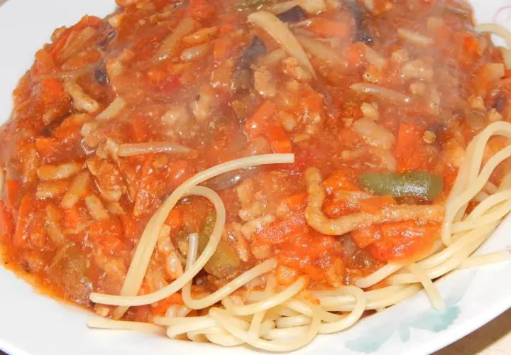 Spaghetti bolognese z marchewką – pyszna i zdrowa wersja klasyki