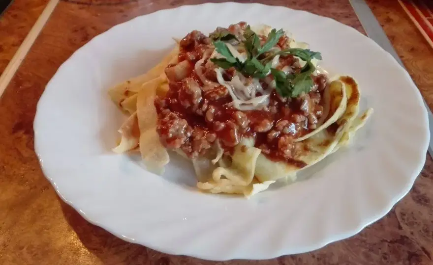 Niezwykłe spaghetti naleśnikowe – łatwy przepis na pyszne danie