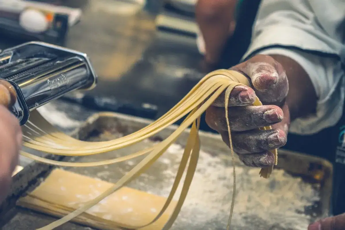Zdjęcie Jak zrobić spaghetti: łatwy przepis na pyszne danie w 30 minut